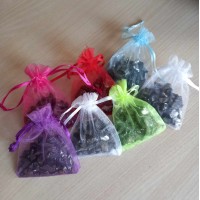 Edel Shungite brokjes 25 gr Organza Zakje